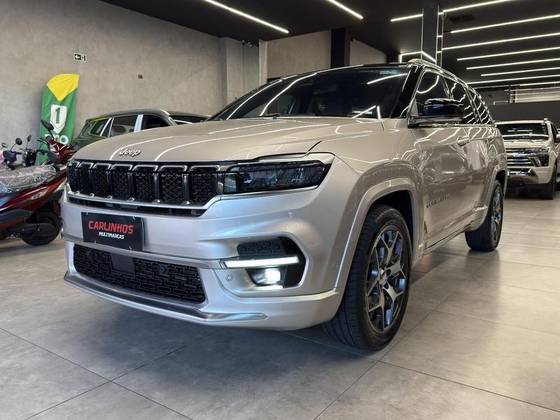 JEEP COMMANDER 1.3 T270 TURBO FLEX OVERLAND AT6 JEEP COMMANDER 1.3 T270 TURBO FLEX OVERLAND AT6